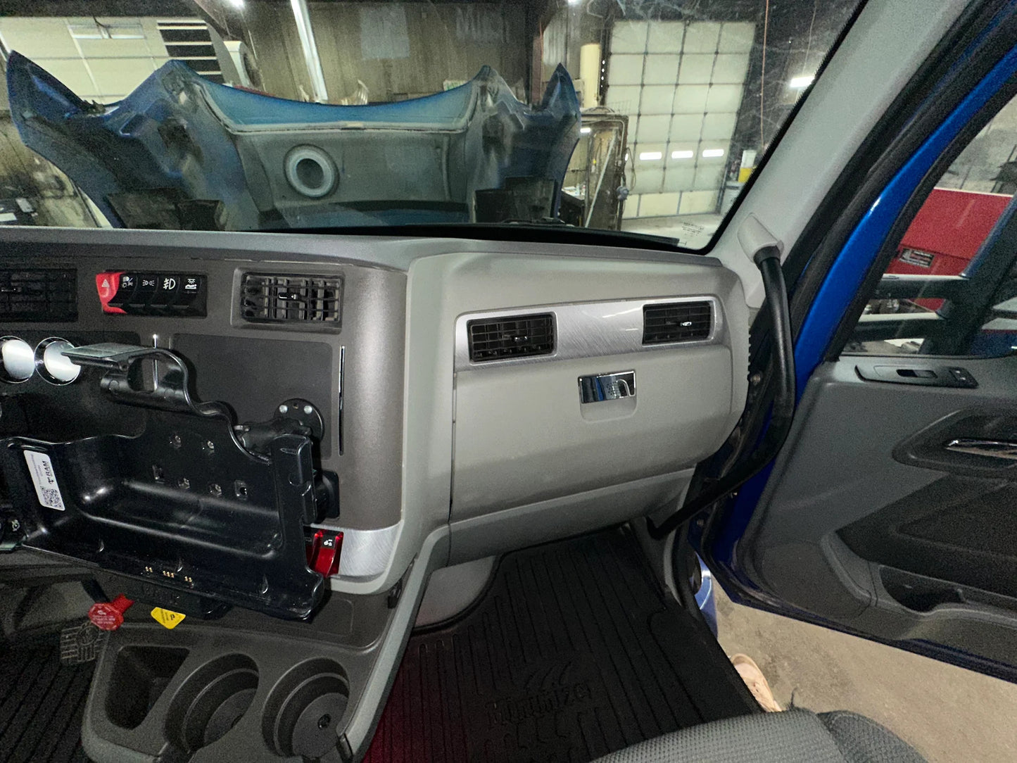 Billings' Leader in Automotive Detail Excellence.  We offer Detailing, Mobile Detailing, Paint Decontamination(Clay Bar), Paint Enhancement (1 Step Rotary Polish), Paint Correction (2+ Step Rotary Polish), Ceramic Coating (1 Year, 2 Year, 5 Year, 10 Year), as well as Monthly Detailing Subscriptions.